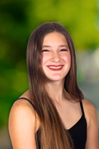 Kendall Langehennig - Headshot