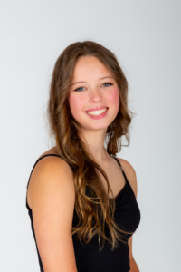 Haley Holzbach, Headshot